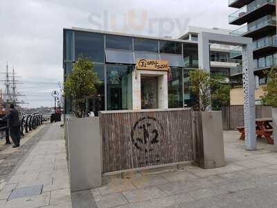 J2 Grill & Sushi Bar