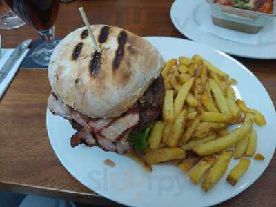 The Gastrobar At The Schoolhouse