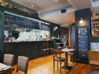 Mcgettigans Cookhouse & Bar