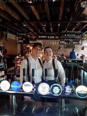 Mcgettigans Cookhouse & Bar