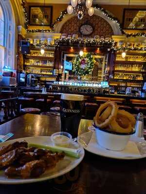 The Merchant's Arch Bar & Restaurant