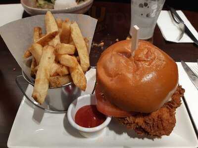 Mulligans Of Sandymount Bar & Restaurant