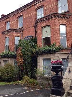 Dining Room At The Ariel House