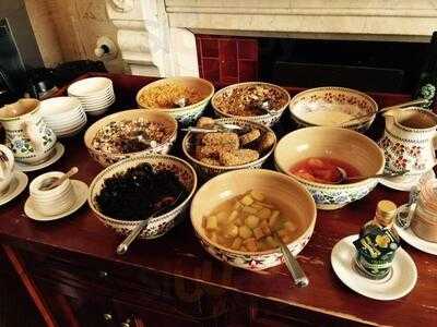 Dining Room At The Ariel House