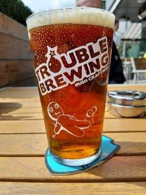 Hq Restaurant & Gastro Bar