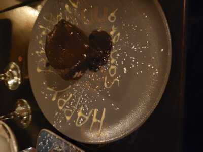 La Caverna Restaurant And Wine Bar