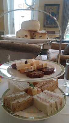 Art Tea At The Merrion Hotel