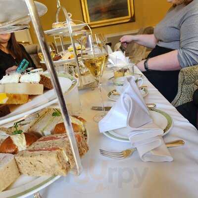 Art Tea At The Merrion Hotel