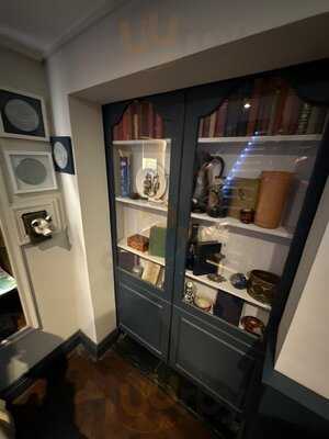 The Blind Pig Speakeasy