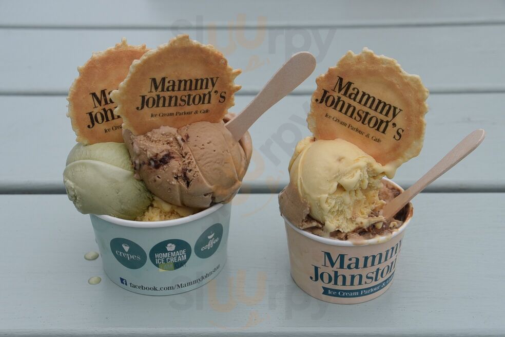Mammy Johnston's Ice Cream Parlour & Cafe