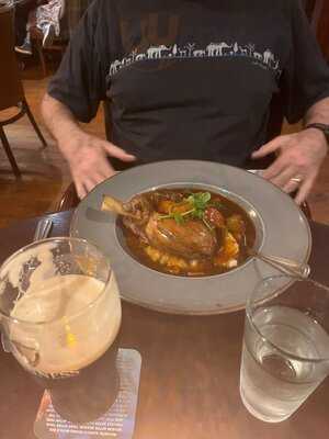 The Tavern Bar & Restaurant