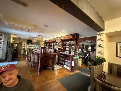 The Tavern Bar & Restaurant