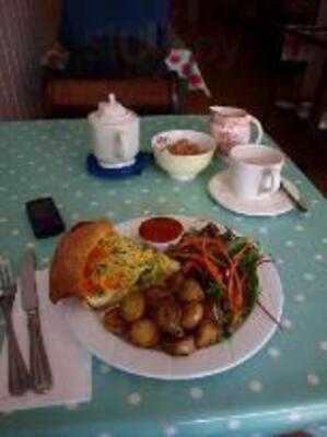 The Pantry & Corkscrew