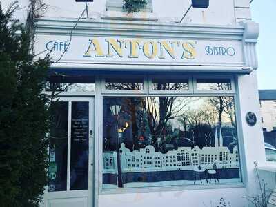 Anton's Cafe