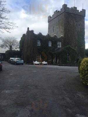 Cloonacauneen Castle Restaurant