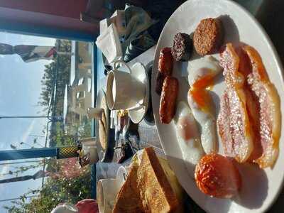 Padraicins Seafood Bar