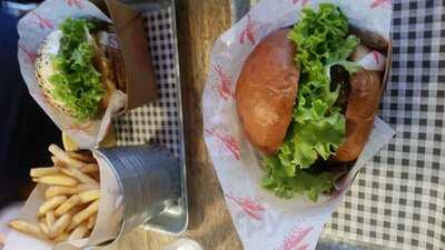 On The Pig's Back Eatery