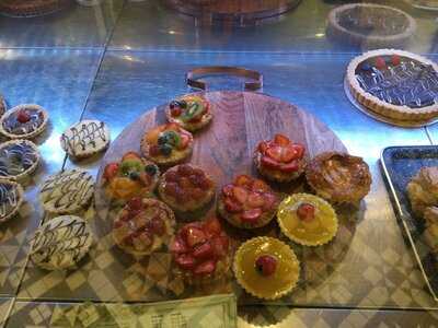 Hansel And Gretel Bakery & Patisserie