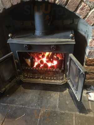 Farmer Browns Kilternan Pub