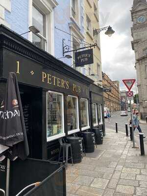Peter's Pub