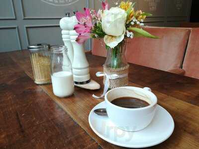 The Bakehouse Express