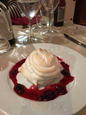 Eabha Joans Resturant