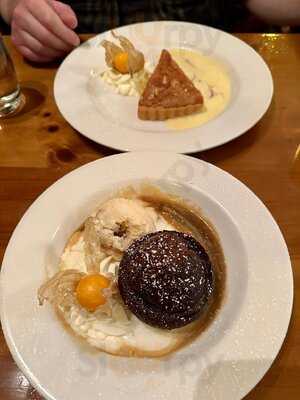 Bricin Restaurant And Craft Shop