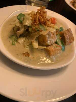 Khao Asian Street Food