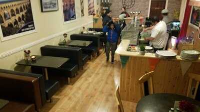 Grand Italia Pizzeria & Restaurant