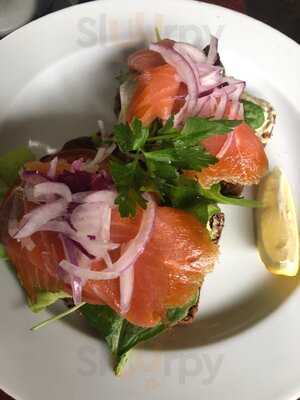 Farmgate Resturant & Country Store