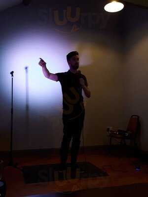 Molly's Pub & Steakhouse