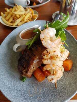 The New Yorker Bar In Cork International Hotel