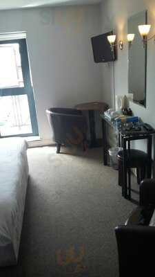 The East Village Bar, Restaurant & Hotel