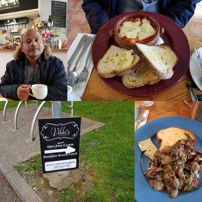 Vikkis Wine & Tapas Bar