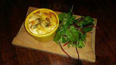 Vikkis Wine & Tapas Bar