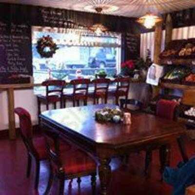 The Farm Store Cafe