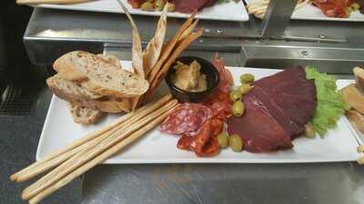 The 'spike Bar' At Fota Island Resort