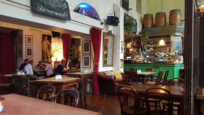 The Woodford Bar & Restaurant