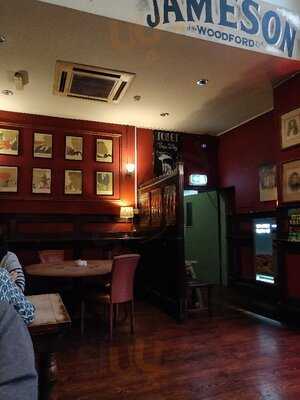 The Woodford Bar & Restaurant