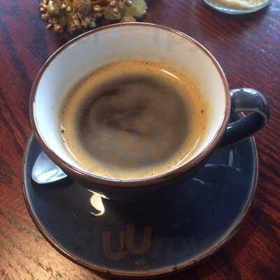 Langford Row Coffee & Music Store