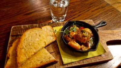 Mcgettigan's Cookhouse & Bar