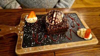 Mcgettigan's Cookhouse & Bar