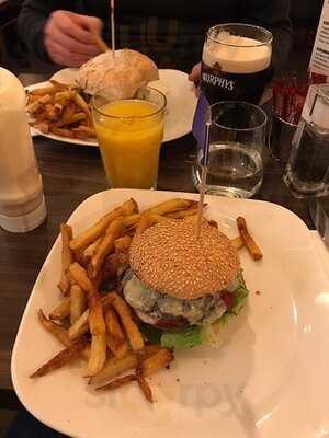 Gourmet Burger Bistro