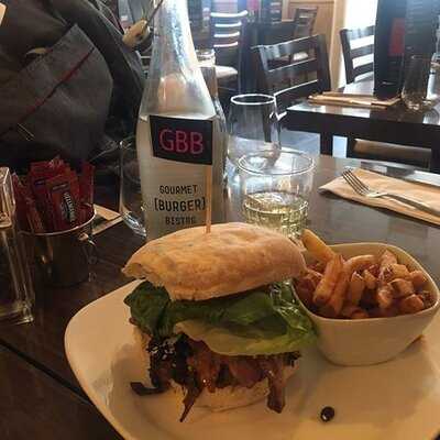 Gourmet Burger Bistro