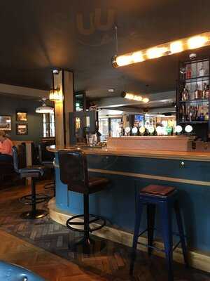 Turners Cross Tavern