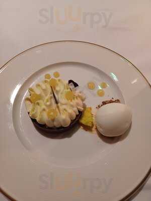 Orchids Restaurant At Hayfield Manor