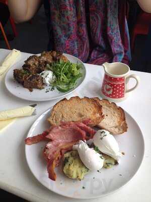 Siopa Gan Ainm Farm Shop & Cafe