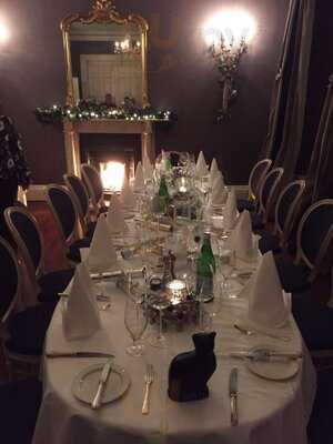 Fleming's Restaurant