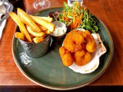 Henrys Bistro & Wine Bar