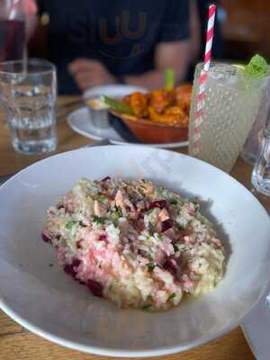 Elephant And Castle Rathmines